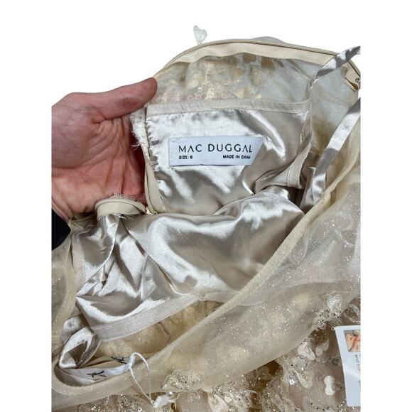 Mac Duggal 20362 Nude Embellished Flutter Sleeve Bow Waist A-Line Gown size 6 - Picture 11 of 14